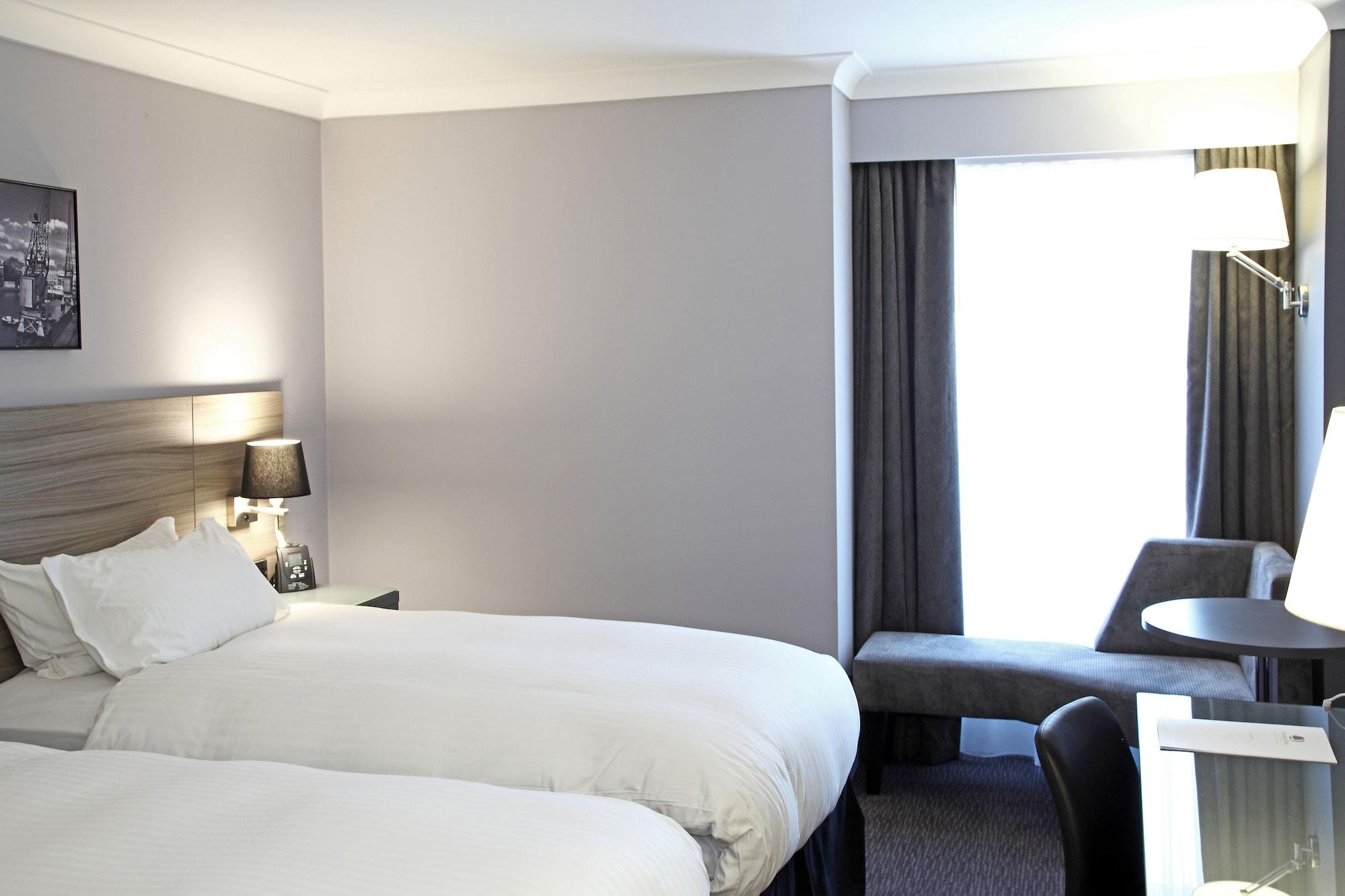 Doubletree By Hilton Bristol City Centre Buitenkant foto