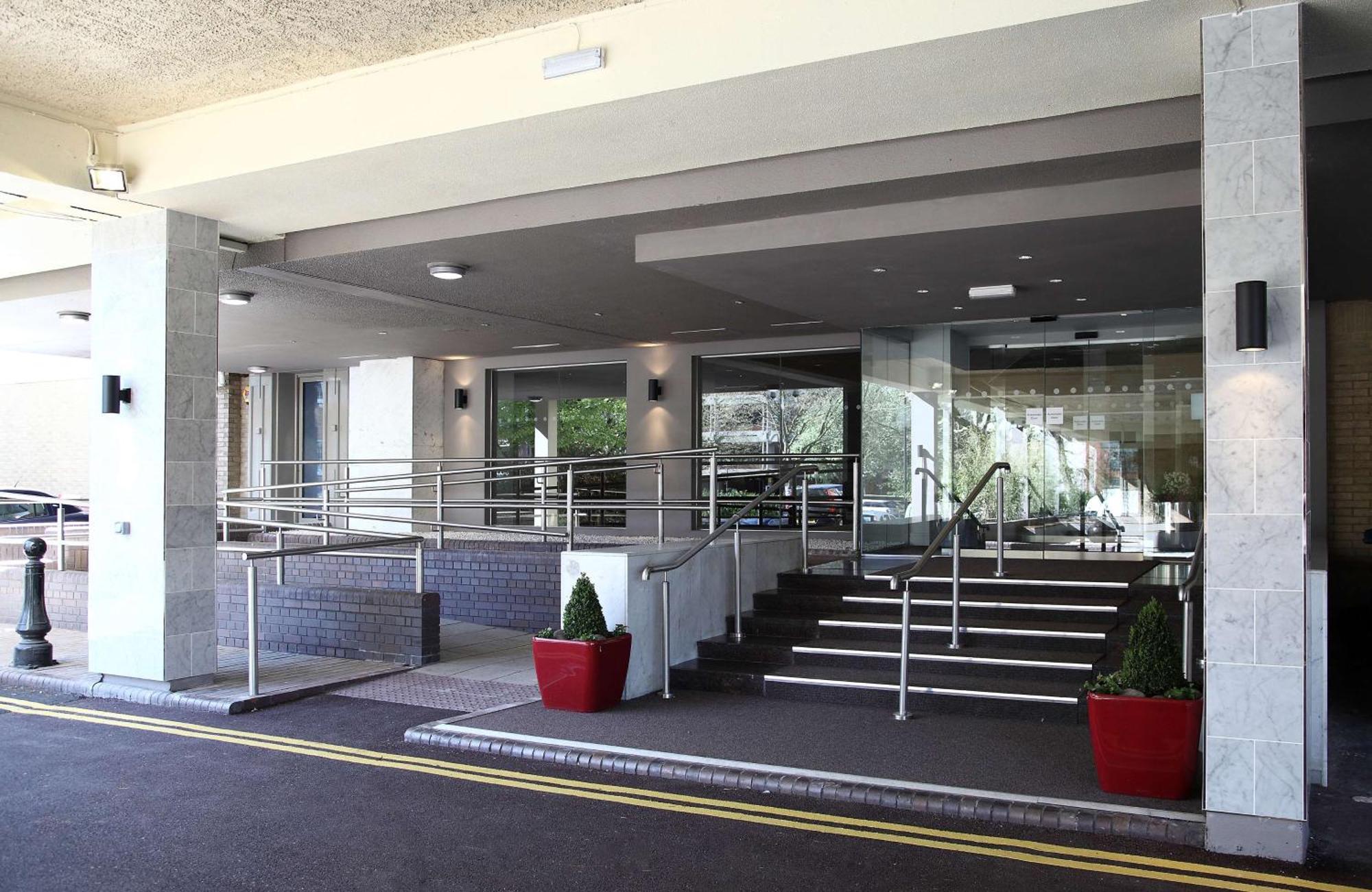 Doubletree By Hilton Bristol City Centre Buitenkant foto