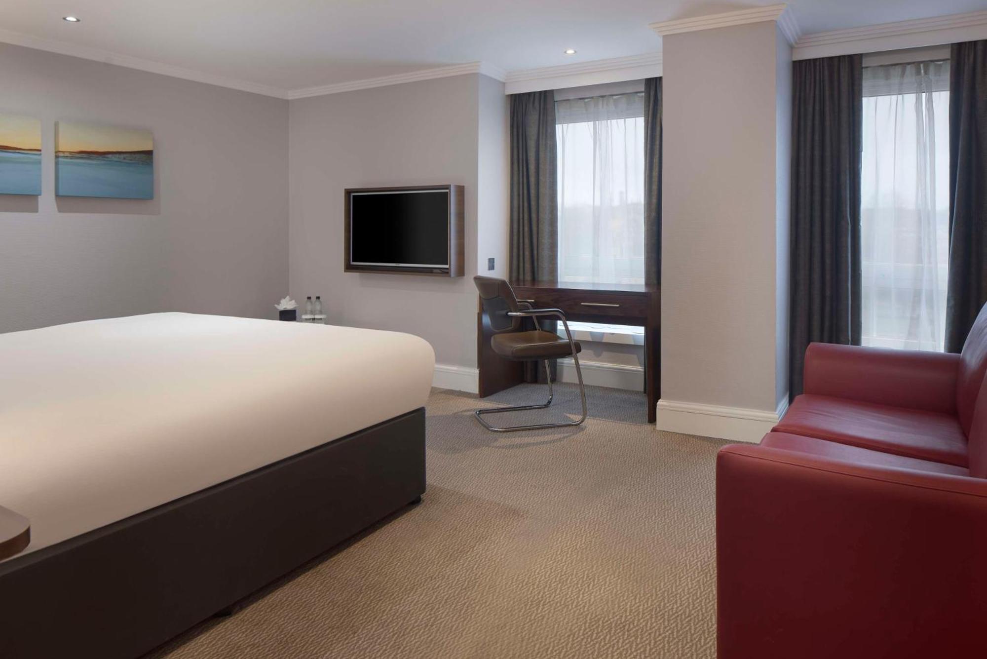 Doubletree By Hilton Bristol City Centre Buitenkant foto